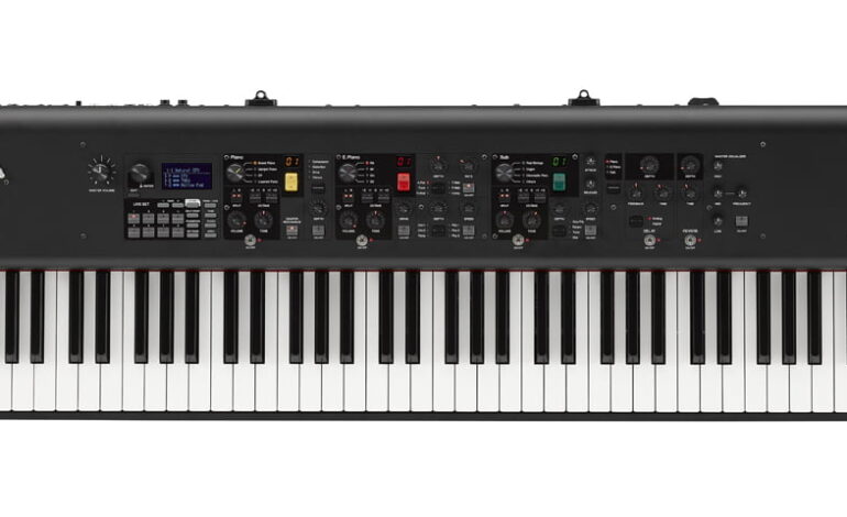 Yamaha CP73 – test stage piano