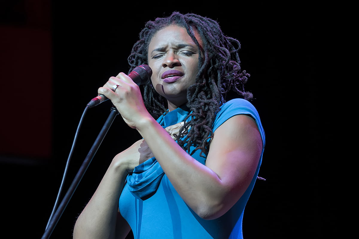 Lizz Wright