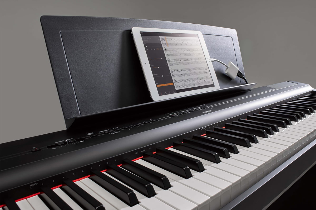 Yamaha P-125