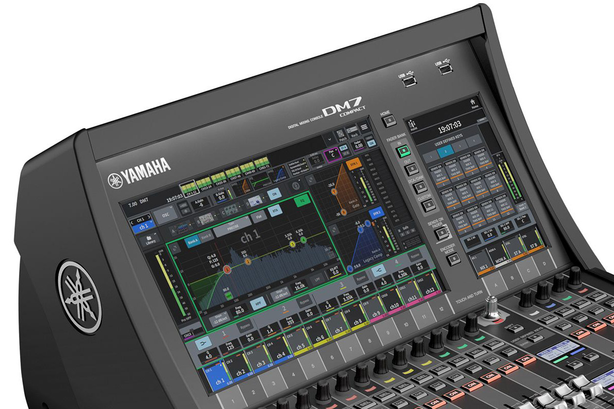 Yamaha DM7 Compact (fot. Yamaha Pro Audio)