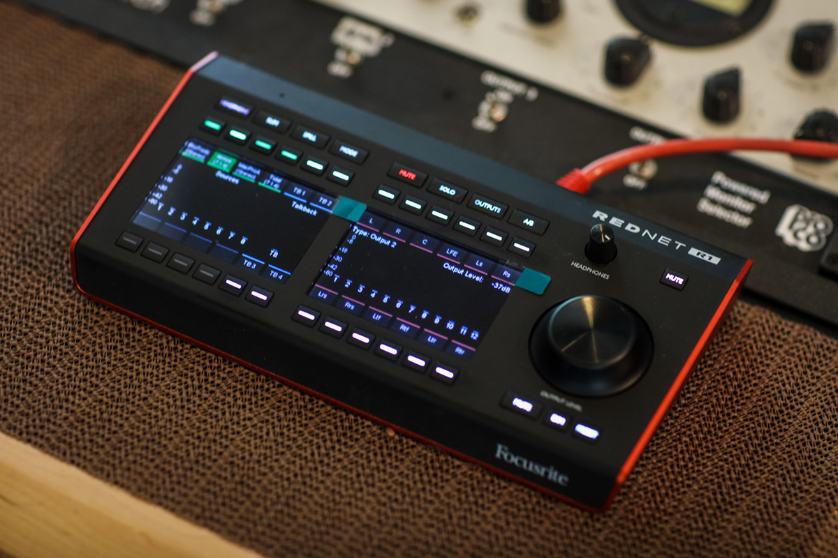 Focusrite RedNet R1 w Waystation Studio (fot. Rachel Heimerman Photography)