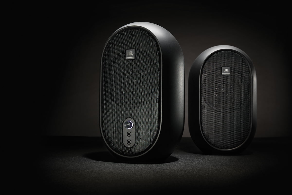 JBL One Series 104