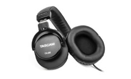 TASCAM TH-05 – dynamiczne słuchawki monitorowe