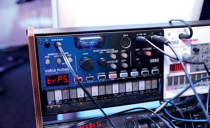 Korg volca nubass