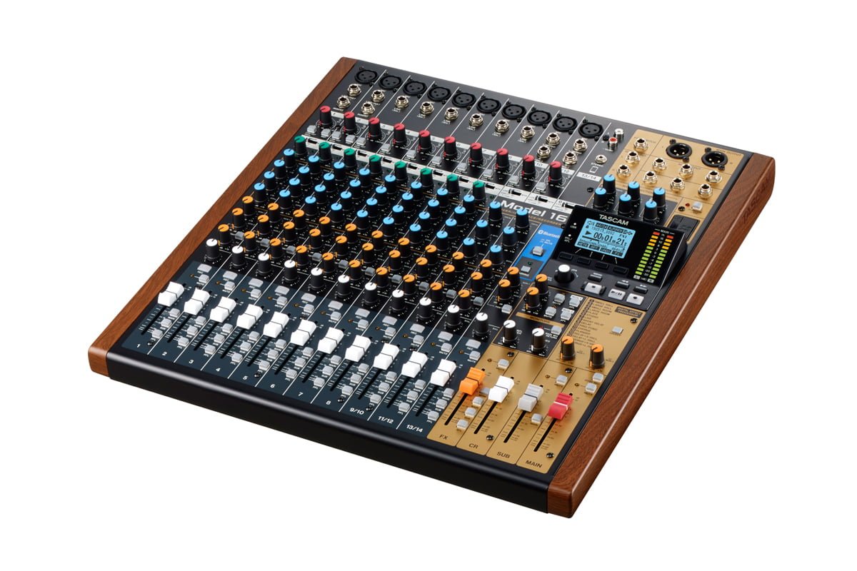 Tascam Model 16