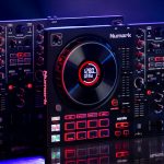 Numark Mixtrack Platinum FX