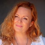Hanna Banaszak „Stoję na tobie ziemio"