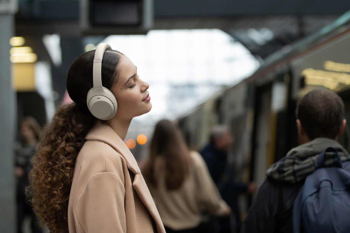 Sony WH-1000XM4