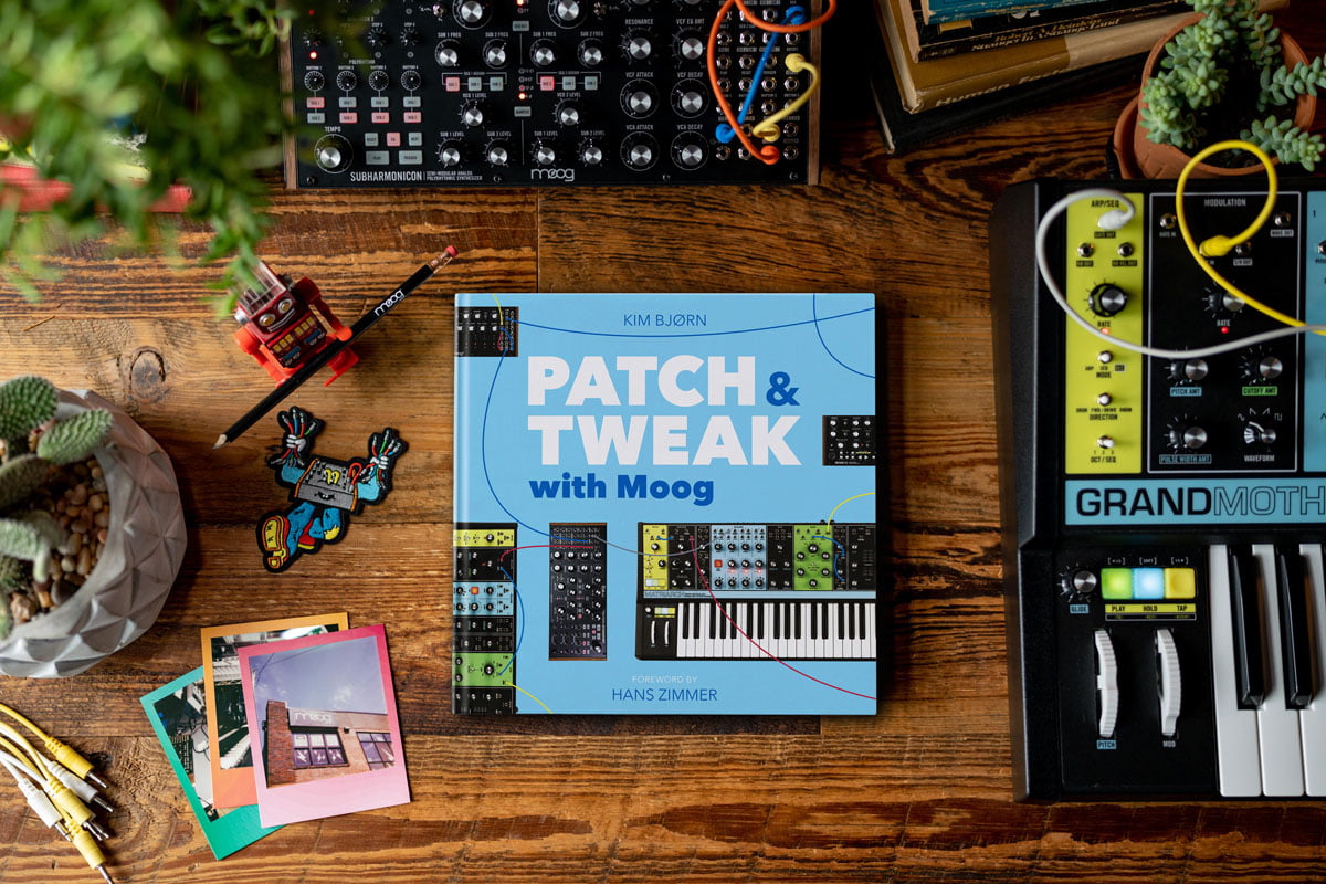 „PATCH & TWEAK with Moog”