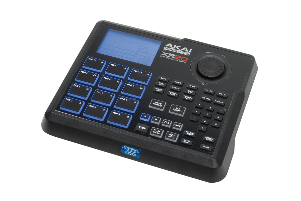 Akai XR20