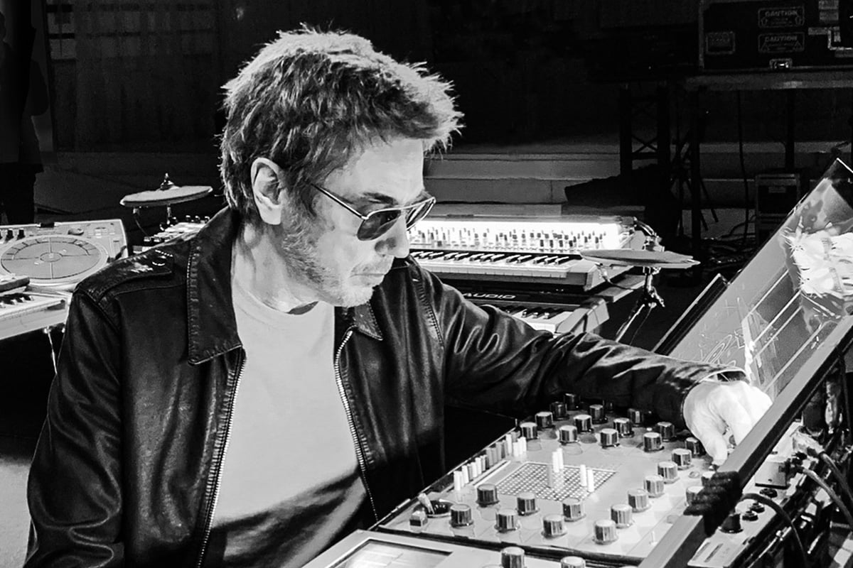 Jean-Michel Jarre (fot. materiały promocyjne Sony Music Poland)