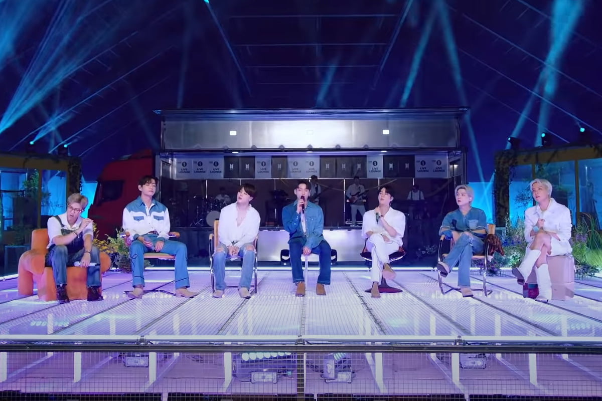 BTS w coverze „I'll Be Missing You”…