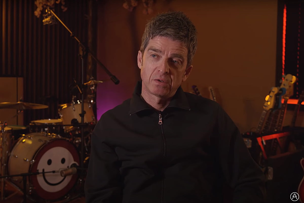 Noel Gallagher (fot. YouTube) Arturia V Collection 8