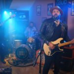 Shane Hall Trio QSC TouchMix-16 TouchMix Sessions (fot. YouTube)
