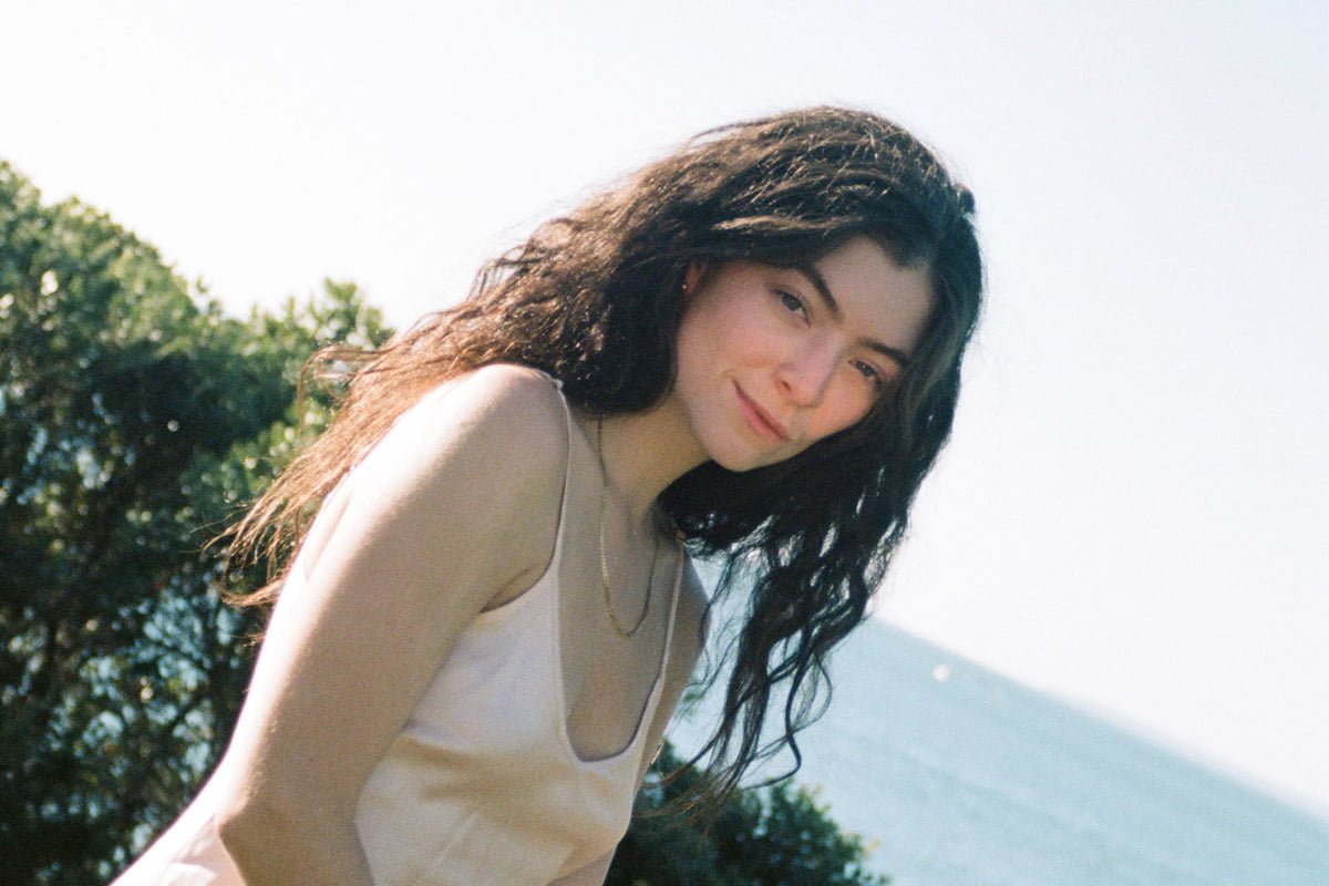 Lorde (fot. Ophelia Mikkelson Jones)