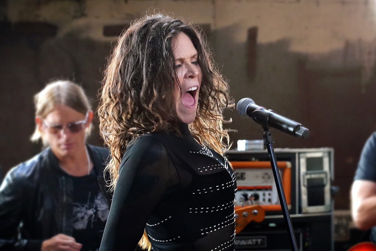 Beth Hart (fot. Roxanne de Roode)
