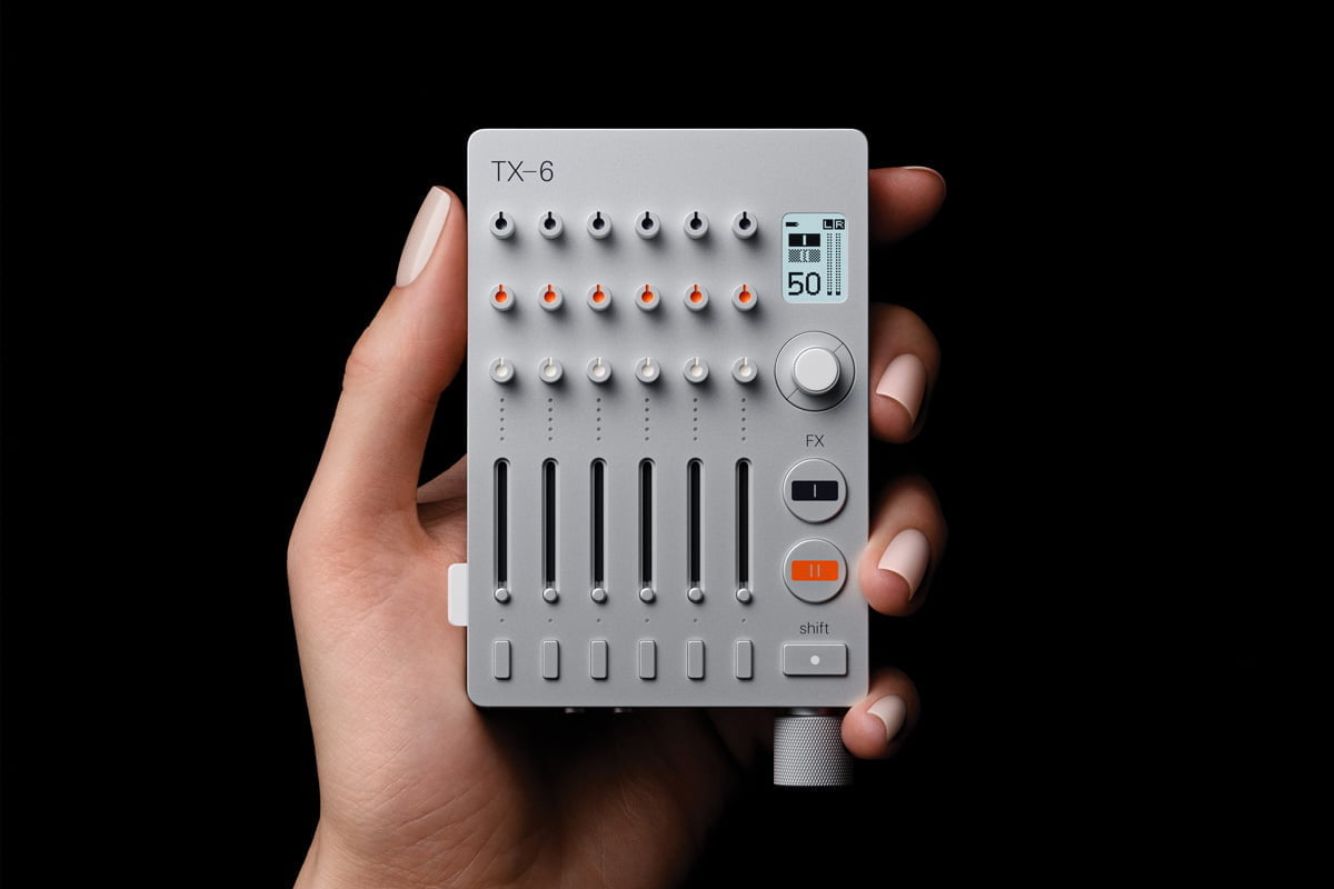 teenage engineering TX-6 (fot. teenage engineering)