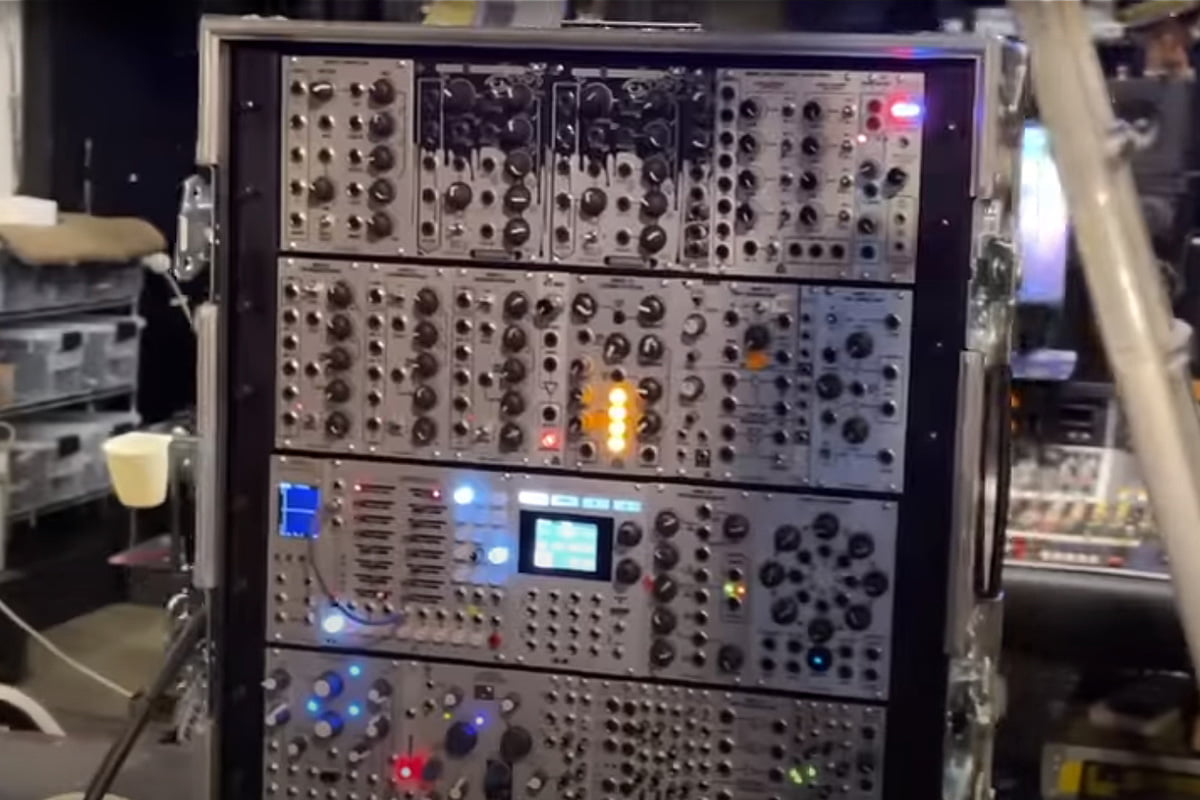 Danny Carey system modularny (fot. YouTube / Peter Grenader)