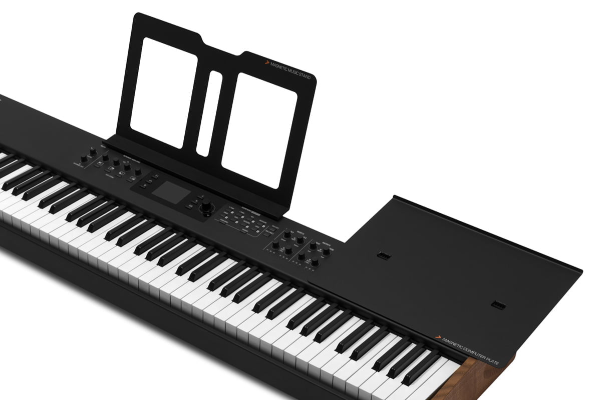Studiologic Numa X Piano Magnetic Accessories (fot. Studiologic)