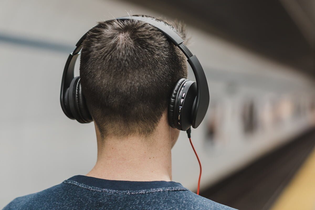 Jak słuchaliśmy muzyki w 2022 roku?