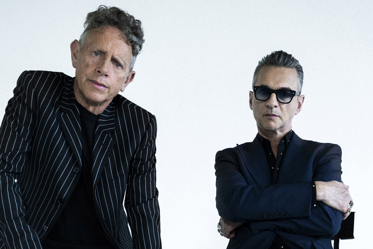 Depeche Mode (fot. Anton Corbijn / mat. prasowe Sony Music Entertainment Poland) „Wagging Tongue”
