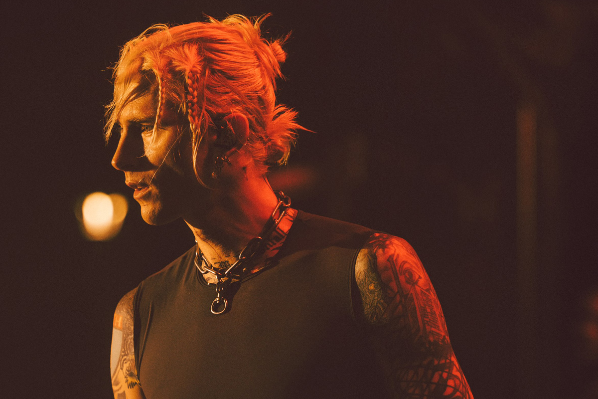 Machine Gun Kelly „PRESSURE” (mat. prasowe Universal Music Polska)