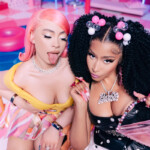 Nicki Minaj & Ice Spice „Barbie World” (fot. Alex „Grizz” Loucas / mat. prasowe Atlantic Records)