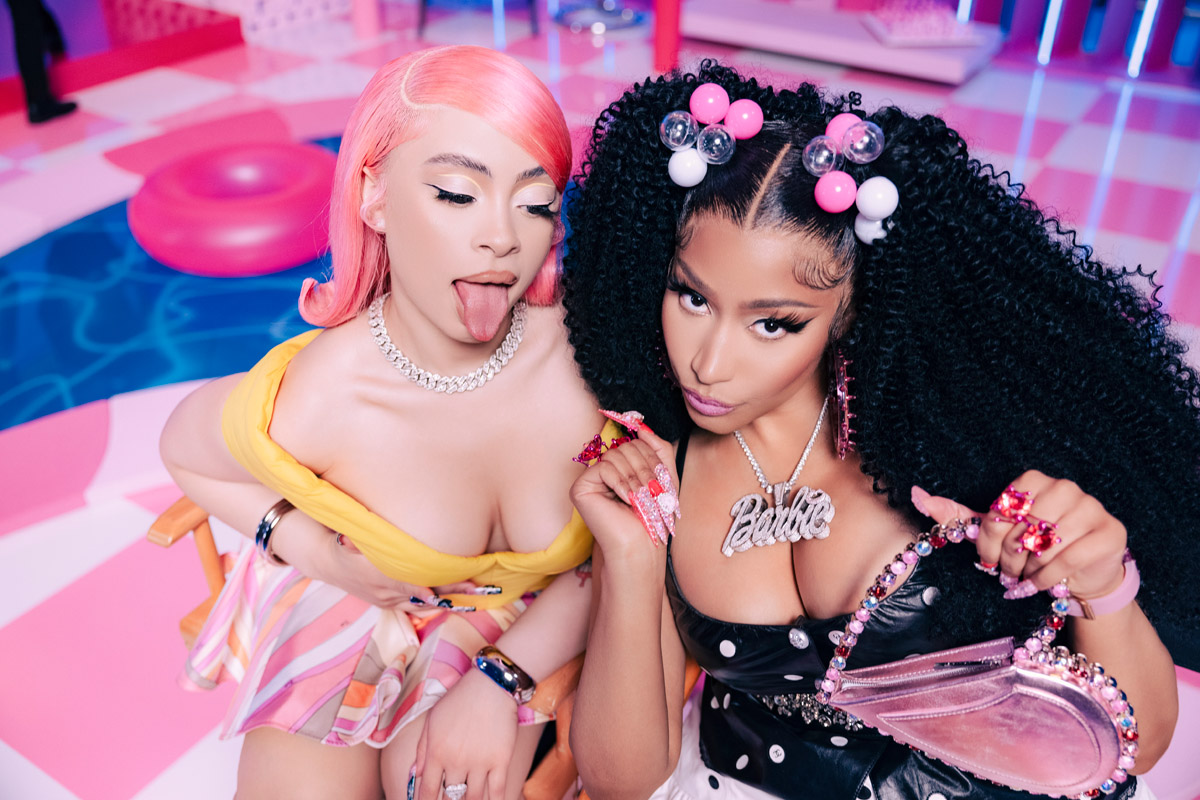 Nicki Minaj & Ice Spice „Barbie World” (fot. Alex „Grizz” Loucas / mat. prasowe Atlantic Records)