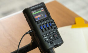 ZOOM R4 MultiTrak – kompaktowy rejestrator audio