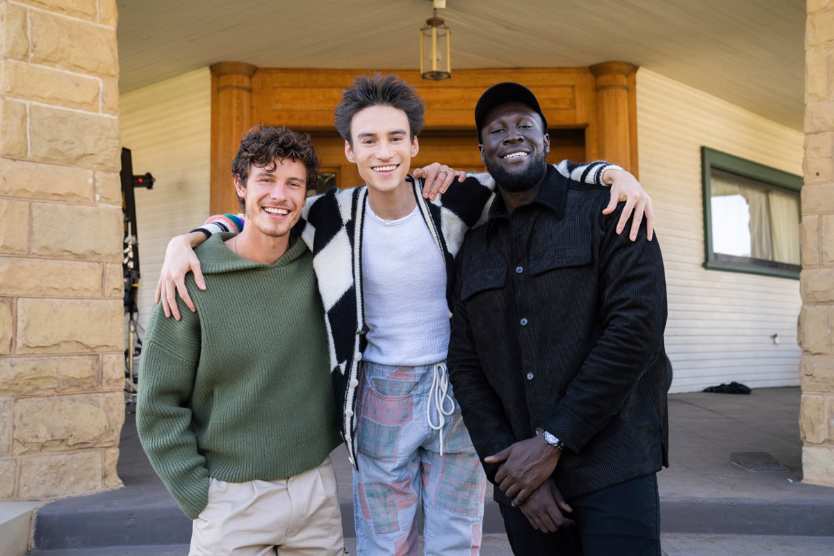 Jacob Collier Shawn Mendes Stormzy „Witness Me” (mat. prasowe Universal Music Polska)