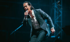 Nick Cave z radą dla wokalistów: „Jeśli twoim zamiarem jest zostać piosenkarzem, musisz śpiewać, śpiewać i jeszcze trochę więcej śpiewać”