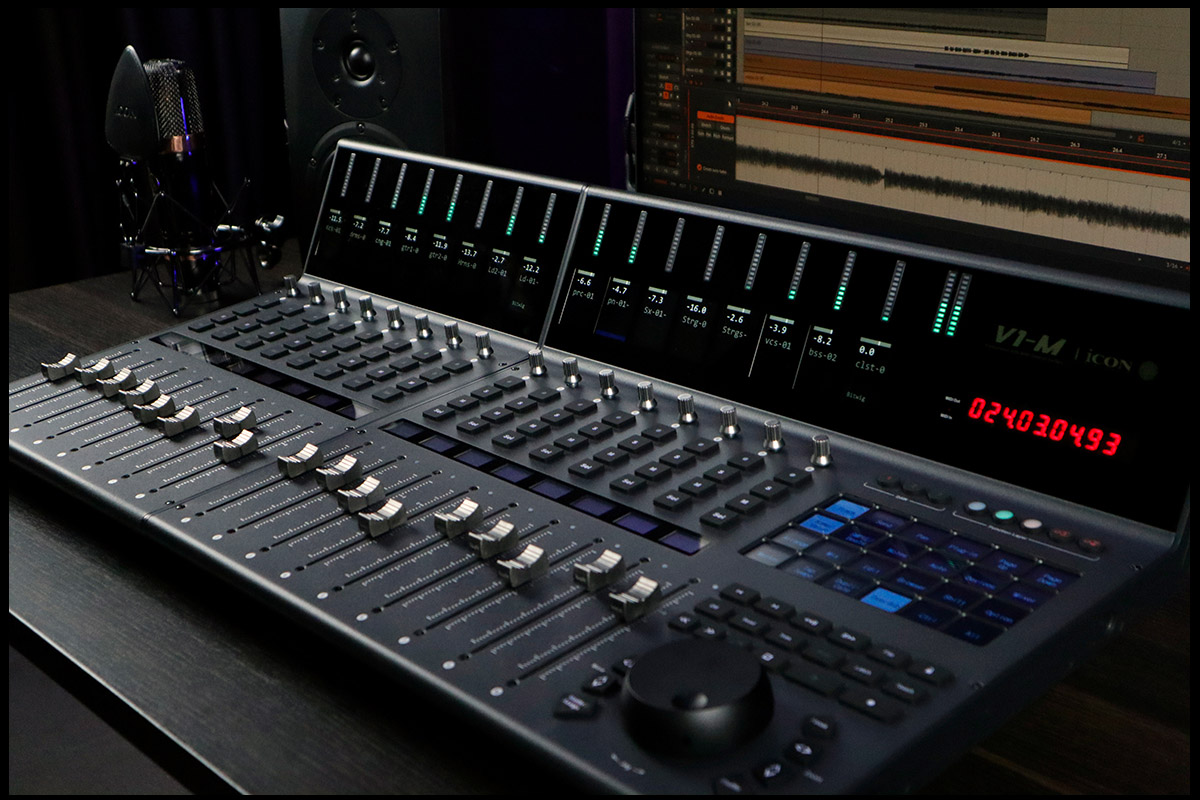 Icon V1-M V1-X (fot. Icon Pro Audio)
