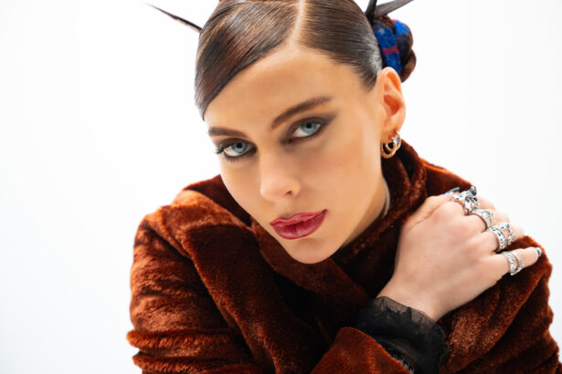 Amber Van Day „Bug Eyes” (fot. Johan Flybring / mat. prasowe Universal Music Polska)