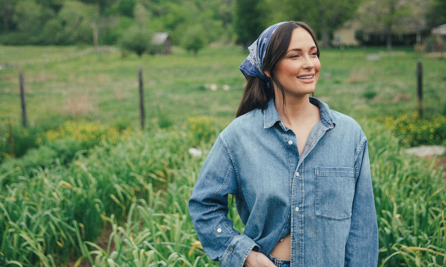 Kacey Musgraves „Deeper Well” (fot. Kelly Christine Sutton / mat. prasowe Universal Music Polska)