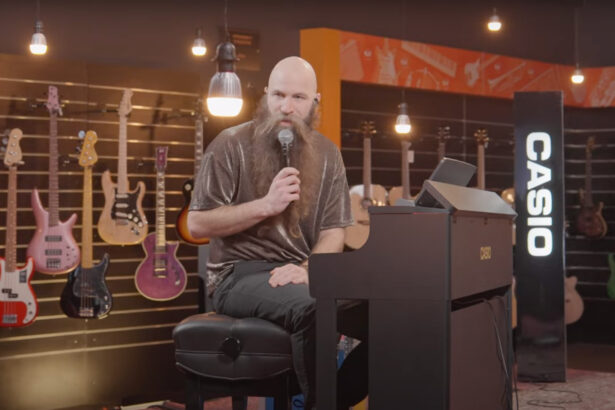 Casio Celviano Mark Moody (fot. YouTube / CASIO Music Polska)