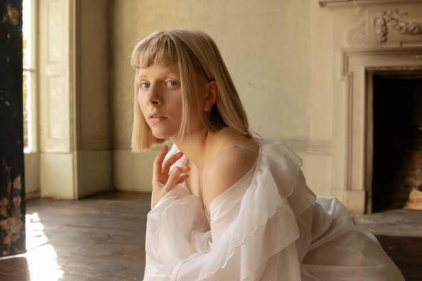 AURORA „What Happened To The Heart?” (mat. prasowe Universal Music Polska)