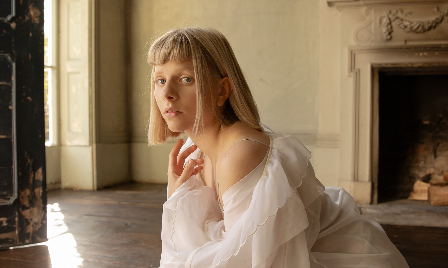AURORA „What Happened To The Heart?” (mat. prasowe Universal Music Polska)