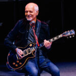 Peter Frampton i jego Gibson Les Paul (fot. Gibson)