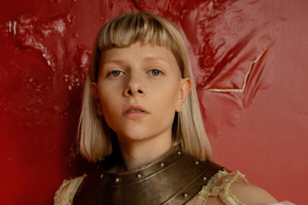 AURORA (mat. prasowe Universal Music Polska)
