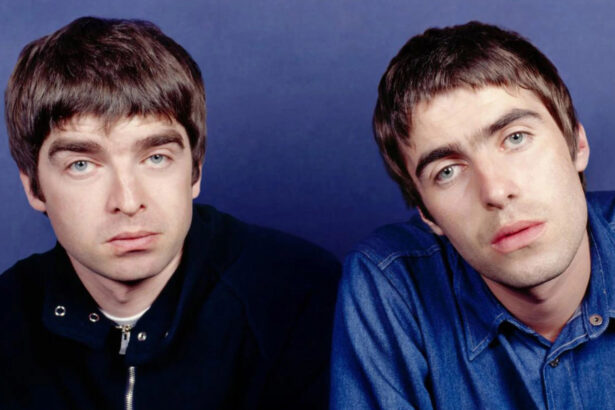 Oasis / Liam i Noel Gallagher (fot. Jill Furmanovsky)