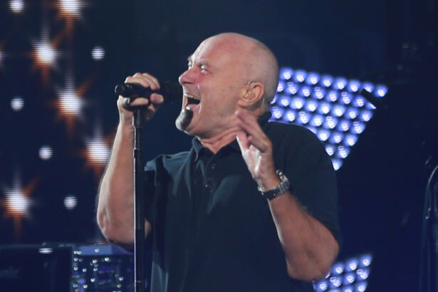 Phil Collins w 2016 roku (fot. Leonard Zhukovsky / Shutterstock.com)