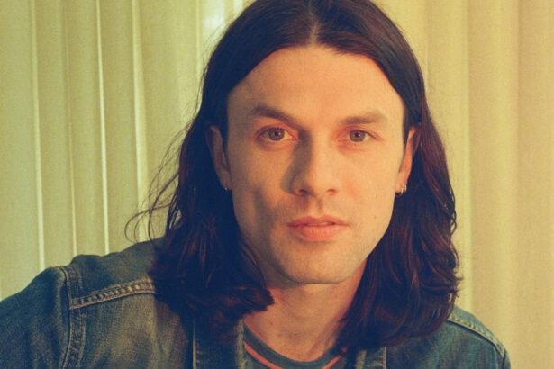 James Bay „Easy Distraction” (mat. prasowe Universal Music Polska)