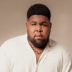 Ray Dalton (mat. prasowe Sony Music Entertainment Poland)