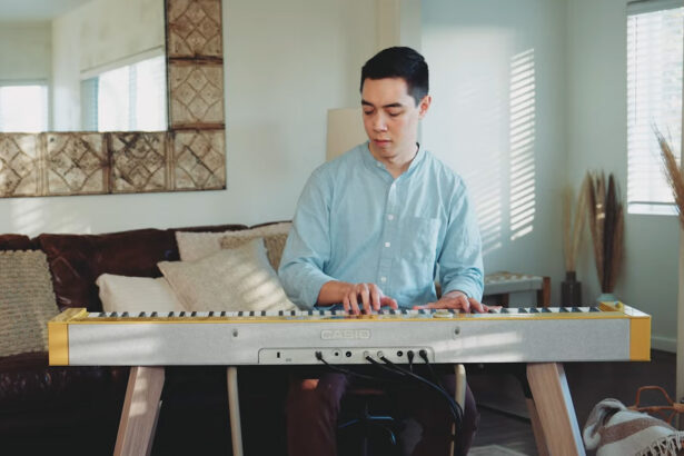 Grant Heineman & Casio PX-S7000 (fot. YouTube / CASIO Music Global)