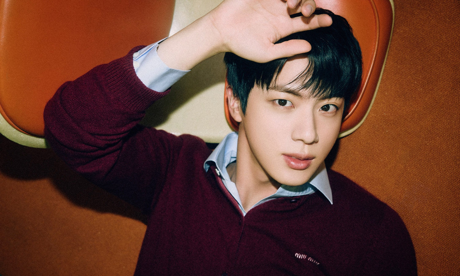 Jin „Happy” (mat. prasowe Universal Music Polska)