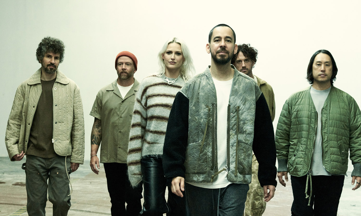 Linkin Park „FROM ZERO” (fot. James Minchin III)
