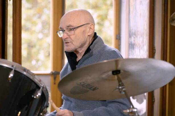 „Phil Collins: Drummer First” (fot. YouTube / Drumeo)