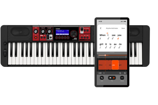 Casio Lyric Creator 2.0 & CT-S1000V (fot. Casio)