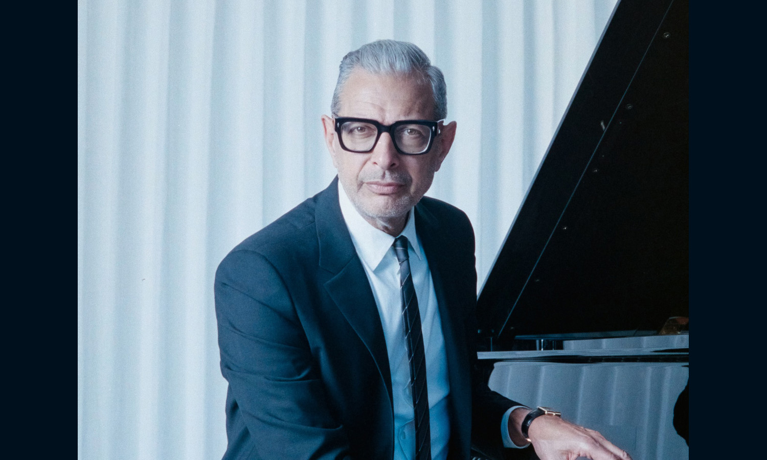 Jeff Goldblum (mat. prasowe Universal Music Polska)