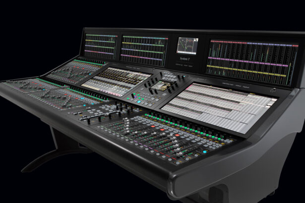 SSL System T (fot. Solid State Logic)